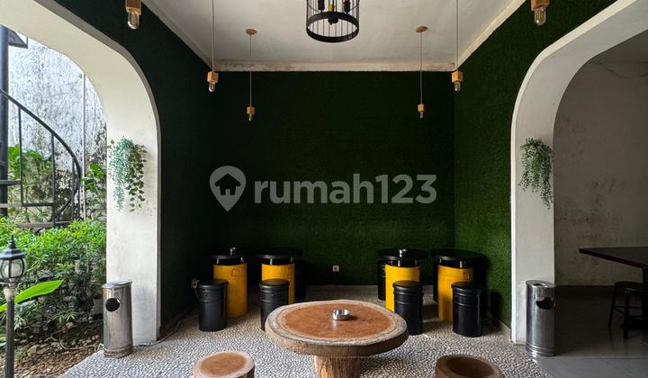 Bangunan Komersil di Kebayoran Baru 2 Lantai Parking Luas Bangunan Komersil di Kebayoran Baru 2 Lantai Parking Luas