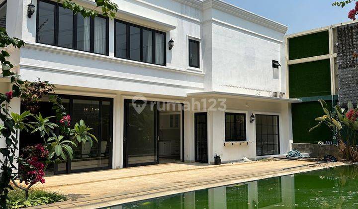 Rumah Mewah di Kemang Utara 5Bedrooms 760m2 Swimming Pool Bagus 1