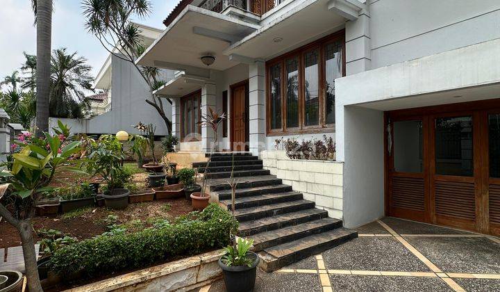 Rumah Mewah 2 Lantai di Pondok Indah Dengan Foyer Kondisi Bagus 1