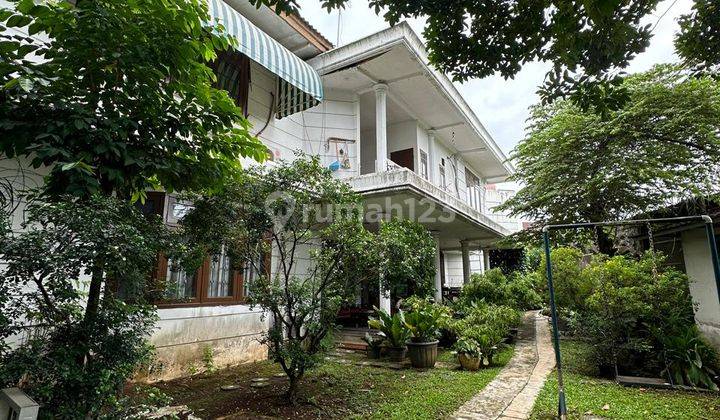 Rumah di Pasar Minggu Jakarta 2 Lantai Dengan Garden dan Carport 2