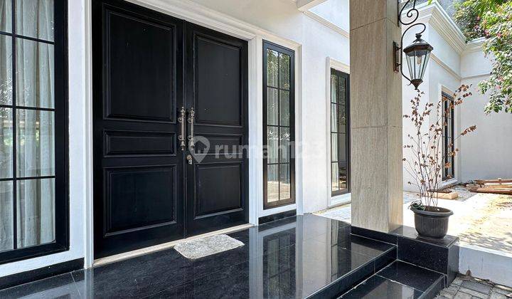 Rumah Mewah di Kemang Utara 5Bedrooms 760m2 Swimming Pool Bagus 2