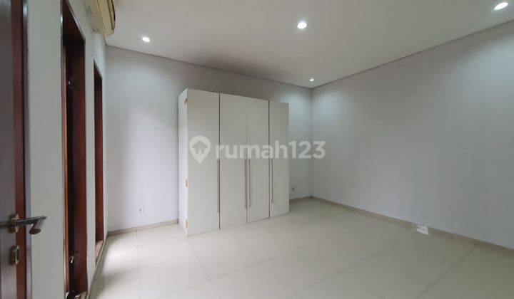 Dijual Cepat Rumah Mewah di Lebak Bulus 5Bedrooms  2