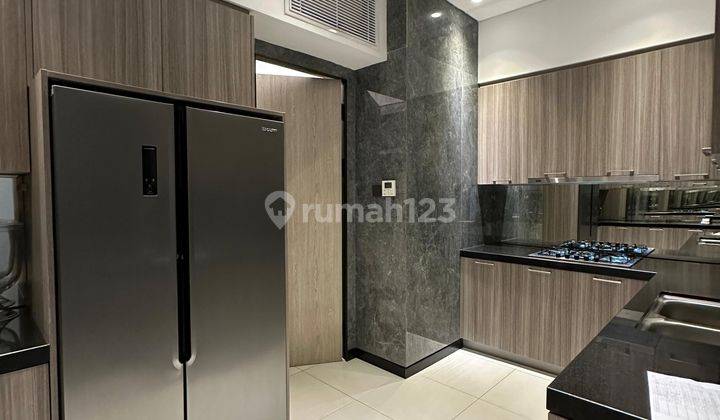 Regent Residence At Mangkuluhur City Penthouse Dengan 3 Balkon 2