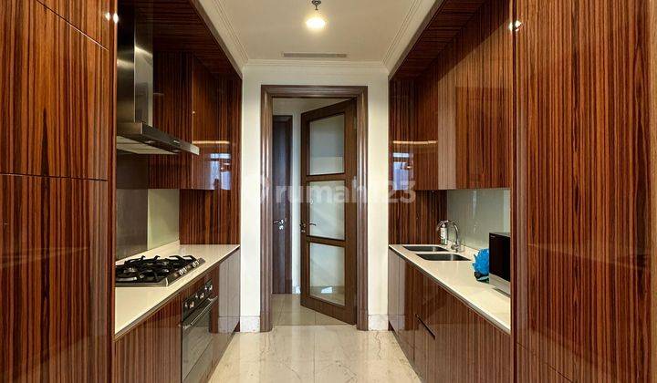 Botanica Simprug 2Bedroom Pool View Kitchen Bagus Termurah 2