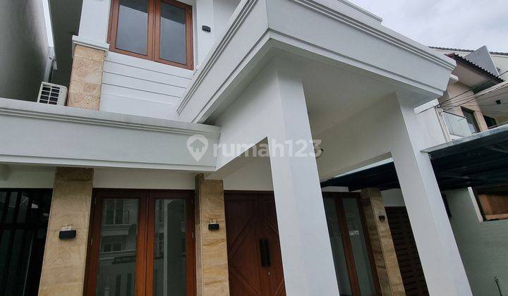 Rumah Cantik 2Lantai Pondok Indah 4BR Kondisi Terawat Dan Bagus 1