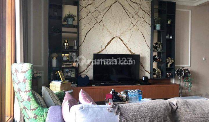 Rumah Bagus Dan Terawat di East Terrace Tangerang Siap Huni  1