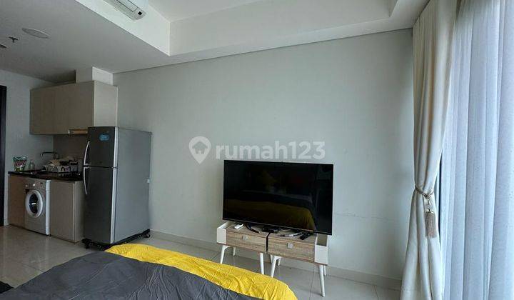 Apartemen Puri Mansion Studio View Kolam Renang 2