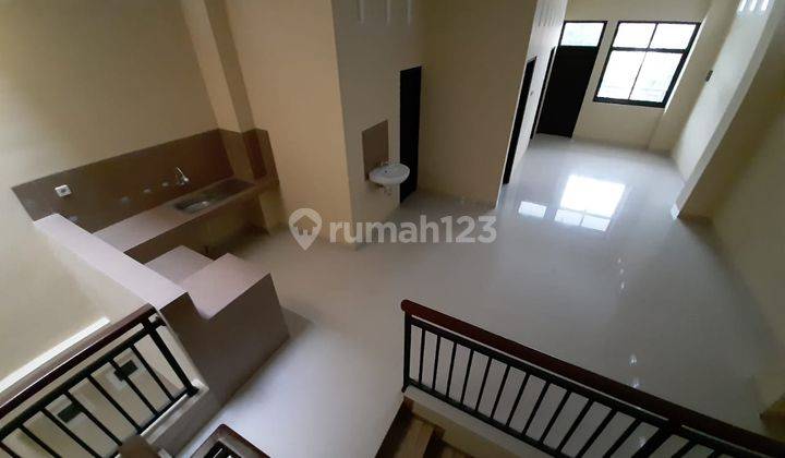 Dijual Ruko Bangunan Baru 3lt 3