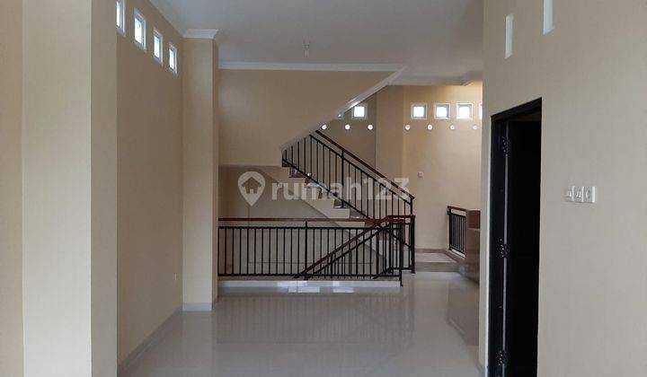 Dijual Ruko Bangunan Baru 3lt 7
