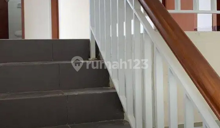 Mr 062779 Disewakan Rumah Cantik Dekat Xt Square 13