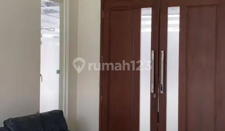 Mr 062779 Disewakan Rumah Cantik Dekat Xt Square 16