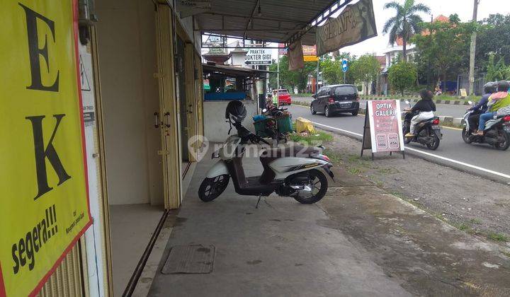 Mr 063262 Disewakan Ruko Lokasi Strategis  4