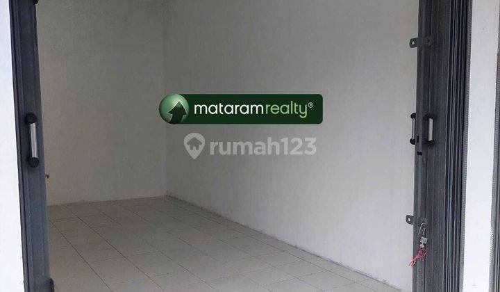 Mr 063358 Disewakan Ruko Lokasi Strategis Pinggir Jalan  2