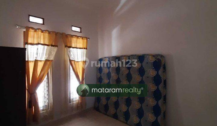 Mr 063353 Disewakan Rumah 2lt Didalam Perum Dekat Uty, Jcm Mall 3
