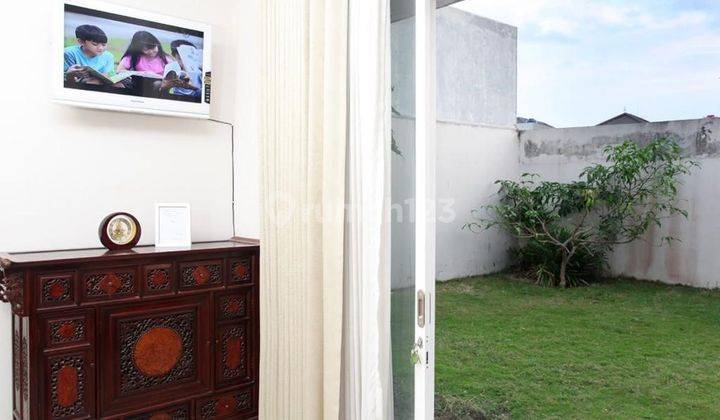 Mr 063451 Disewakan Rumah Bagus 3 Lantai Dalam Perum, Lokasi Strategis Ada Kolam Renang Furnish 9
