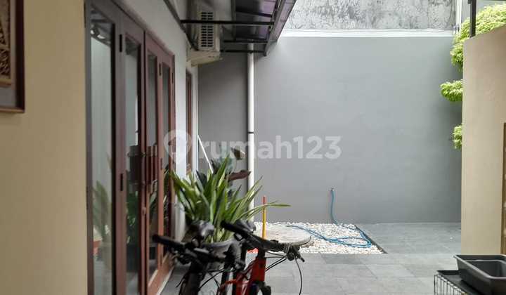 Mr 063478 Disewakan Rumah Full Furnish Dalam Perum, Dekat Jcm Cocok Untuk Keluarga Kantor 9