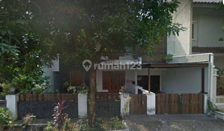 Akb Mr 063701 Disewakan Rumah 2 Lantai Di Tengah Kota Yogya, Semi Furnish, Dekat Ke Mirota Godean, Malioboro, Tugu, 15 Menit Ke Ugm 2