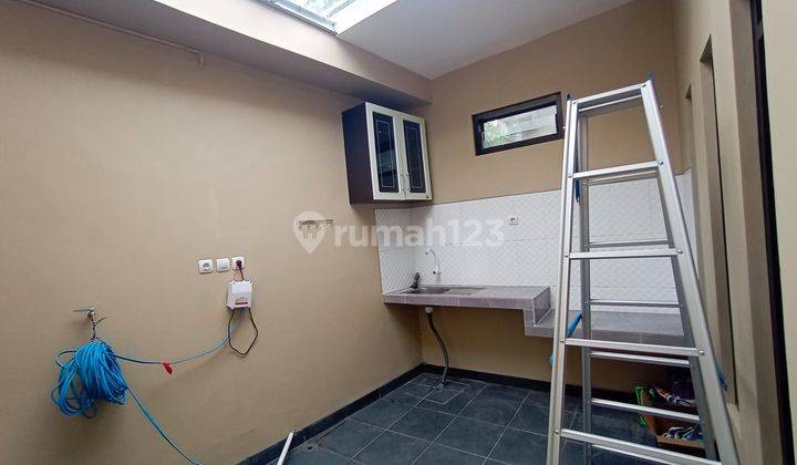 Khrn Mr 063781 Disewakan Rumah Bagus Daerah Ambarketawang Murah, 7 Menit Ke Umy 5