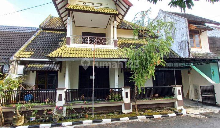 And Mr 063832 Disewakan Rumah Bagus 2 Lantai Furnished Dalma Perum Dekat Dengan Amplaz 1