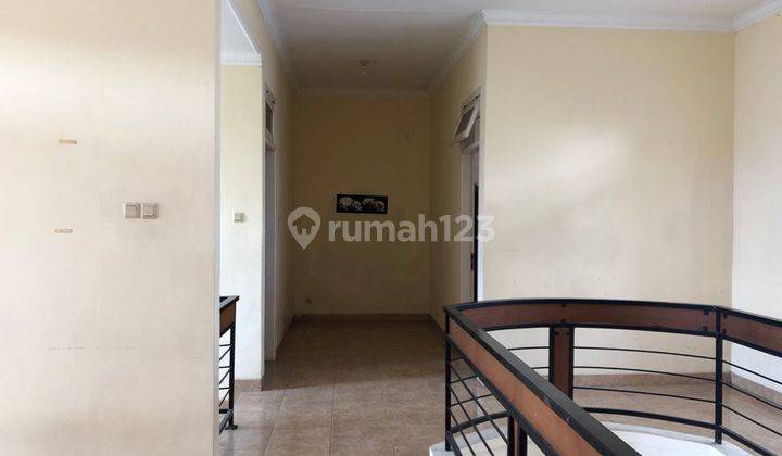 Disewa Rumah Besar 2 Lantai Berpagar Dekat Ugm 2