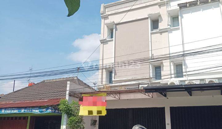 Disewa Tengah Kota Cocok Untuk Kantor Dan Bisa Untuk Tempat Tinggal 2