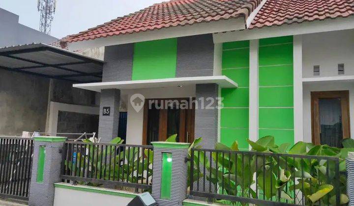 Rumah Modern Minimalis Dalam Perum Area Pleret 2