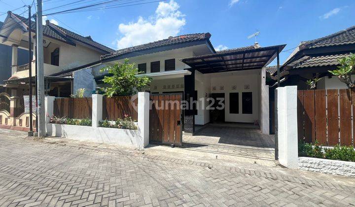 Rumah Cantik Dalam Perum Cluster Area Umbulharjo 1