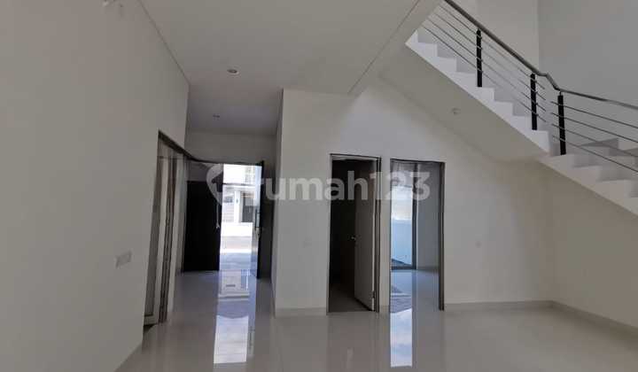 For Sale Brand New House in Greenland Residence Gresik 2