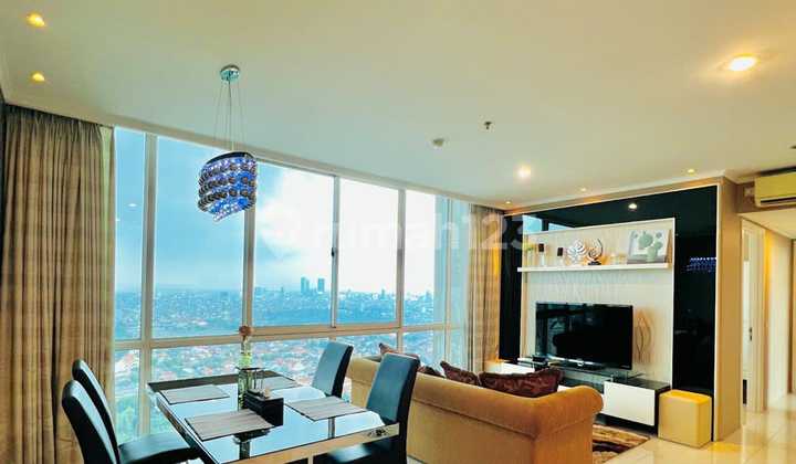Apartemen Ciputra World Tower Via, Dekat Ciputra World Mall