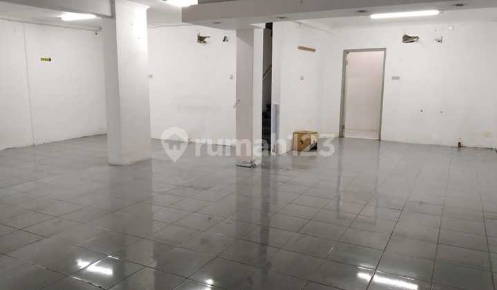 Two-Story Shop House on Raya Darmo Indah, Strategic Location 2