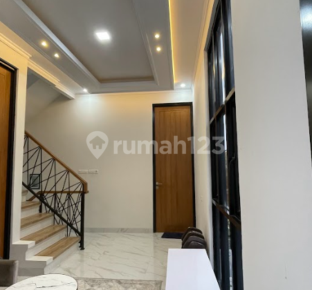 Jual Sangat Murah Rumah Bagus Ada Private Pool di Jagakarsa Jakarta Selatan 2