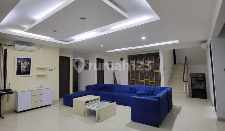 Jual Cepat Rumah Luas Siap Huni di Kebayoran Villas Bintaro Sektor 7