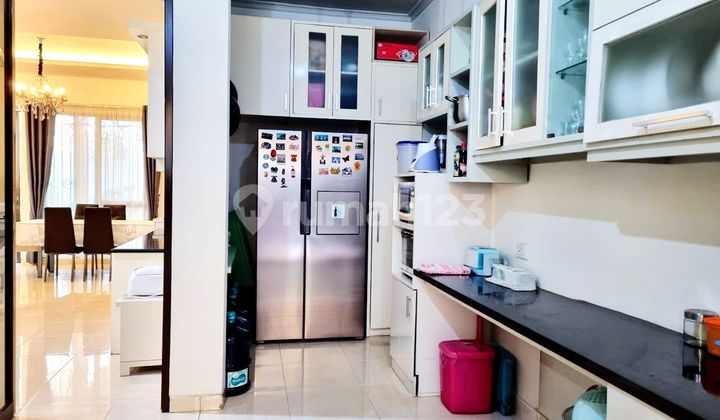 Rumah Luas 2 Lantai Sangat Murah di BSD