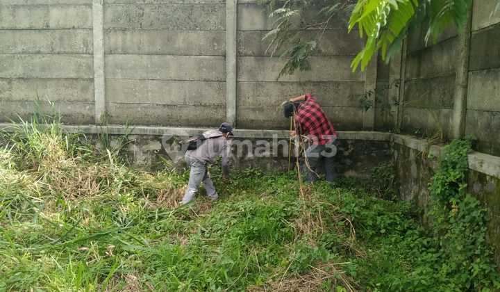 Very Cheap Price Large Plot Strategic Location Can Be Used for Clusters or Boarding Houses In Graha Raya Bintaro (SD)