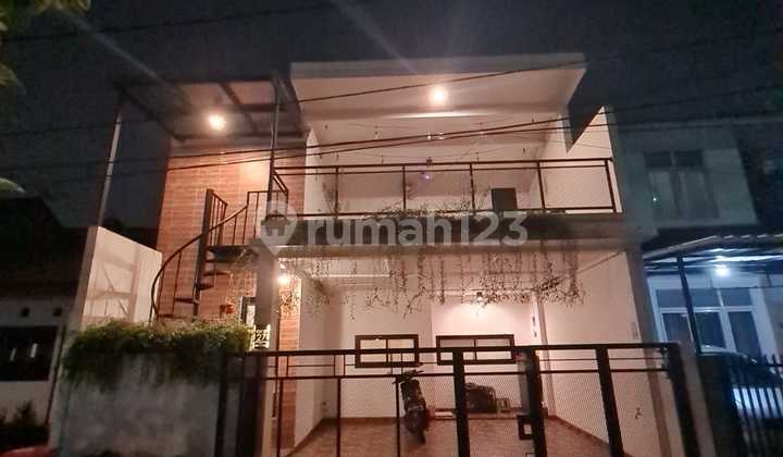 Ready to Occupy House Near Strategic Public Facilities in Kiwi Residence Graha Raya Bintaro
