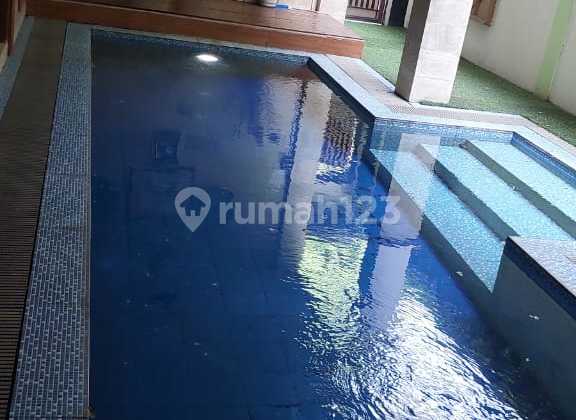 Jual Murah Rumah Luas Ada Swimming Pool di Discovery Fiore Bintaro Sektor 9 (Sd)