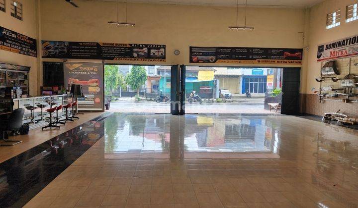 Dijual Ruang Usaha Strategis di Kediri 2