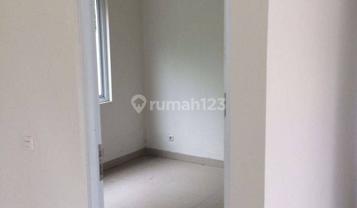 Dijual Rumah Siap Huni di Serpong Lagoon Bagus 2