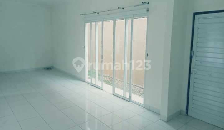 Rumah Bagus Siap Huni di Dekat Mall Bxc 2