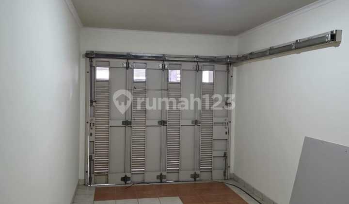 Good House Ready to Live in Delatinos Bsd City -Glh 2