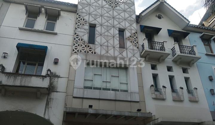 Shop House in a Strategic Location Facing the Main Road in Pondok Indah 1