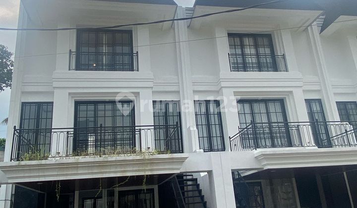 Rumah Bagus Siap Huni Di Rempoa Townhouse Jakarta Selatan