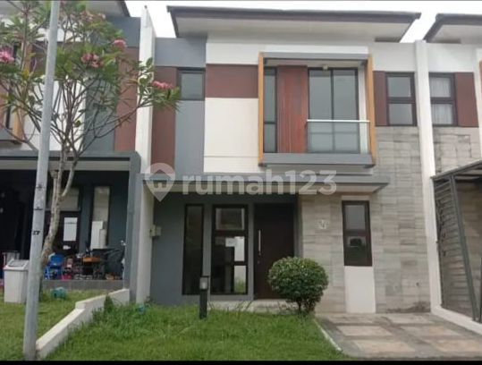 Nice Ready-to-Occupy House In Delatinos Bsd City -nrl