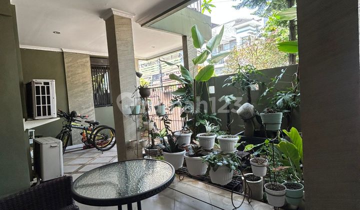 Nice Ready-to-Live House in Bintaro Sector 5 -nrl