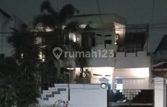 Rumah Bagus Siap Huni Di Pondok Indah Jakarta Selatan -nrl