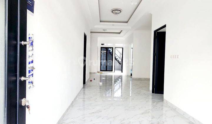 Rumah Bagus Siap Huni Di Griya Loka Bsd City  2