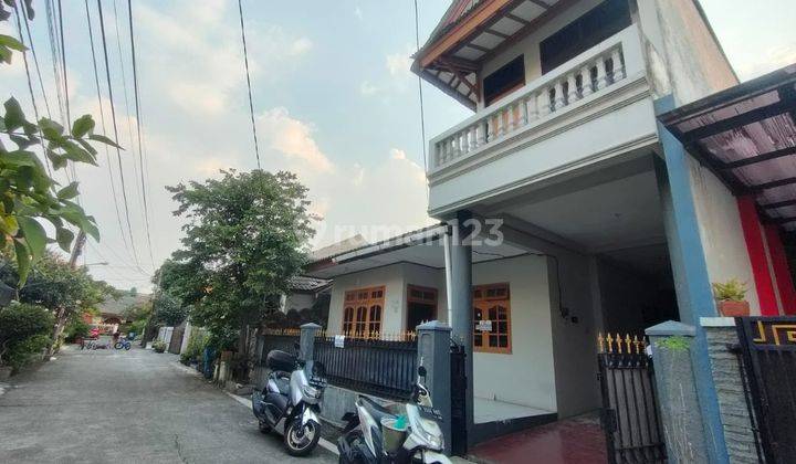 Disewakan Rumah Luas Murah Di Pekayon Galaxy Bekasi 1