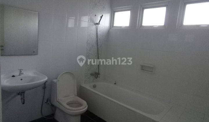 Disewakan Rumah Cantik 2 Lantai Di Grand Wisata Cluster West Esplanade Tambun Bekasi 6
