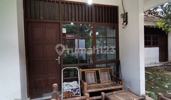 Spacious House in a Good Location at Suplir Housing, Jakasampurna 2