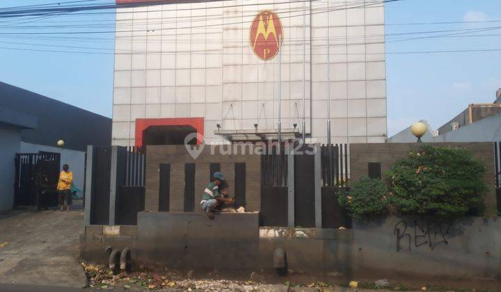 Dijual Gedung kantor pinggir Jalan Raya Kodau Jatimekar Bekasi 1